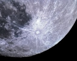 Кратер Тихо - один из самых заметных на Луне.