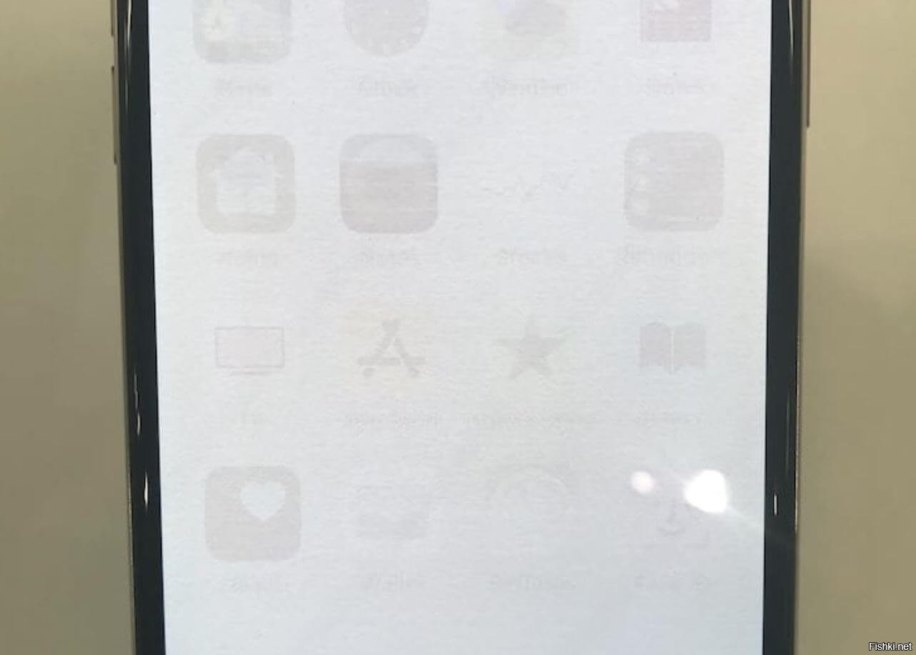 Тусклый экран на телефоне. Выгоревший экран амолед. Galaxy Note 9 выгорание экрана. Samsung a51 выгорел экран. Выгоревший экран iphone 13.