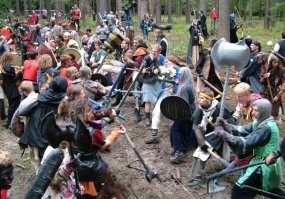 С Сильмариллионом того, лучше поаккуратнее...