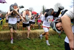 Переноска жен, есть и такое.