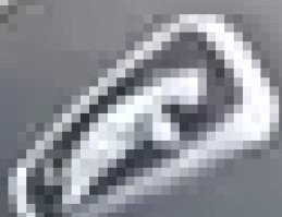 Этот что ли? А я думал Пеугеотовский!