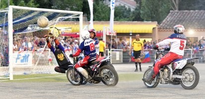 а чем мотобол хуже, что не упомянули