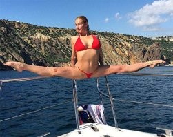 Правильно! Долой Барби!
У России есть свои, правильные куклы!