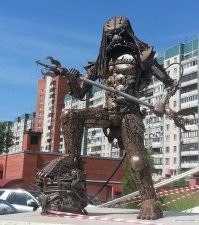 20 невероятных произведений, которые созданы из металлолома