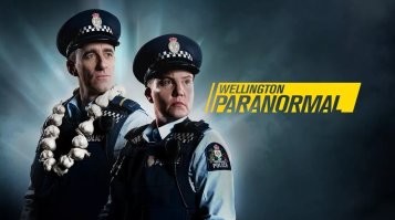 А вот и полицейские задержавшие газонокосильщика