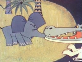 Крокодил утащил женщину в болото и его полтора часа отгоняли палками