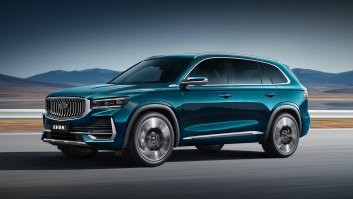 Машины китайцы стали делать очень хорошо, корейцев давно переплюнули.
Но цены пугающие. Вот это красавица стоит почти 5 лямов