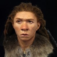 Древние женщины среди нас...