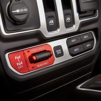 .

А как же клавиша отстёгивающая подвеску?

.