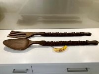 Ну и на... зачем?

29. "Банан для сравнения. Заплатил всего $10. Длина приборов - 1050 см"