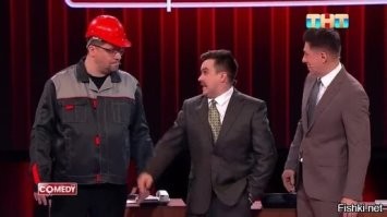 Чиновники отчитались о перевыполнении плана по ремонту дорог на 2300% и были уволены