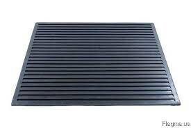 Некомплект,однако. Ещё боты и коврик надо.