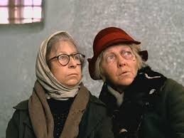 Если я захочу посмотреть дерьмо, то посмотрю последние фильмы Гайдая и Рязанова.