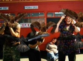 Птицекалепсис)))) тот еще "шедевр") а "комната"..я ее могу пересматривать много раз) это настолько плохо, что идеально)