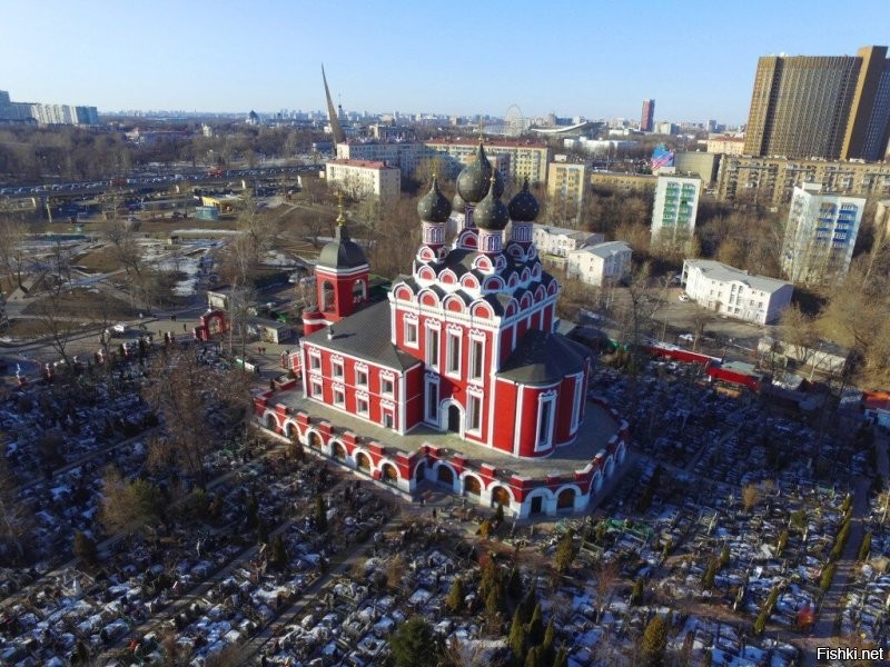 500 метров до метро ВДНХ