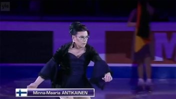 Прикиньте как эта х..ня завидует