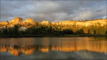 Красивых мест много - вот, например,  Воронежская и Челябинская области...