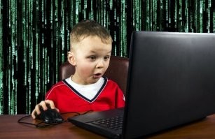 копировать и вставлять, удобнее с помощью мыши, по мне так.