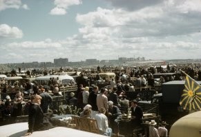 Точно.
Фотограф Джон Шульц, 1958 год.