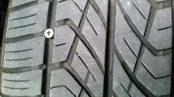 резина почти лысая!