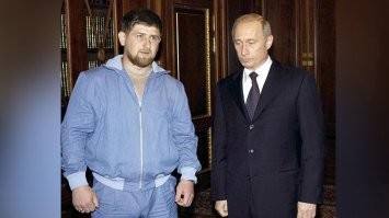 А чего б не жить богато, когда вся страна вам дань платит?  Понятно что  80% чеченцев как иу сосали, так и сосут,  но те кто приближен к тейпу Кадыровых - могут себе позволить прям купаться в роскоши. На одном только восстановлении Грозного, там внезапно образовалось несколько сотен долларовых миллионера.. Но что-то я не слышал, что они там что-то изобрели или придумали умного и полезного, или наладили какое-то наукоёмкое производство. Просто деньги у людей случайно появились.. видимо - "Аллах дал."