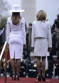 Баба без задницы, как село без церкви  .