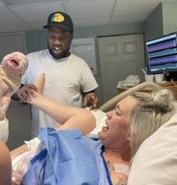 Стрелочка и в другую сторону вертится:)))