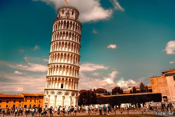 Что бы итальянцы ни строили, всё равно Пизанская башня получается.