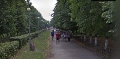 По терминам это "Тротуар". Чтобы было "ПешеходнаяДорожка" нужен знак. Но по обустройству очень даже похоже