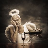 Пешеход чудом увернулся от фуры, вылетевшей на обочину