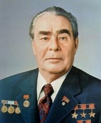 ...кстати, плакат сделан на основе официального фотопортрета. Вот так понятнее.