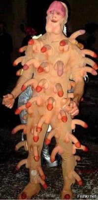 20 необычных масок и украшений художницы