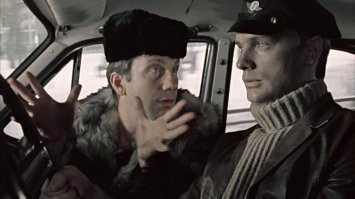 Не ищите здесь смысл. Здесь в основном маразм