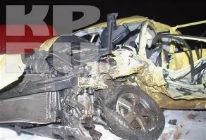 А что фольц. Авто как авто, наяривать на его безопасность я бы не стал, разбиться на чем угодно можно. Я вот сразу вспоминаю Геннадия Бачинского (Вместе с Сергеем Стиллавиным был ведущим утреннего шоу на радио Максимум в начале 2000-х) И разбился он на смерть на фольксвагене "гольф" и камаза там не было, а был, вы не поверите, микроавтобус. И вот что с ним стало. А вы фольц фольц, вот вам и фольц.