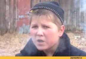 Он очень скоромный для того чтобы попросить больше.