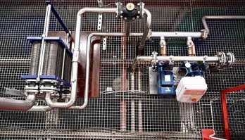 Это деталь от самогонного аппарата ???