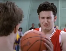 Ельцин Борис Николаевич. Вроде он в волейбол играл…