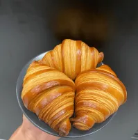 Если это самое вкусное блюдо,то я Александр Македонский.Такое ощущение,что список составлял бомж,которого угощали остатками со стола.