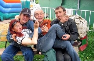 Штрафы то можно ввести. Только как оштрафовать тех, кто не работает?