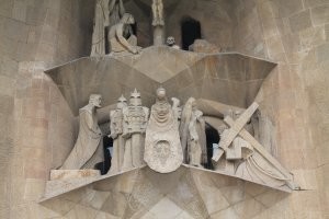 Главный собор Барселоны строится более 140 лет и до сих пор не закончен