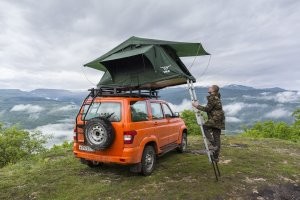 Как Форд придумал ставить палатку на крышу автомобиля, но это оказалось никому не нужным