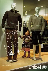 А почему здесь два мужика? Весь пост из за этой фотки? Чтоб в бошке отложилось?