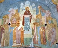 Покров Пресвятой Богородицы принадлежит к числу великих праздников Русской Православной Церкви. 
Его полное название - Покров Пресвятой Владычицы нашей Богородицы и Приснодевы Марии.

По преданию, Богородица явилась молящимся во Влахернском храме в Константинополе. 

Произошло это в 910 году. 
Божия Матерь распростерла свой омофор (покрывало для головы) над людьми, и это чудо стало знаком заступничества и утешения над людьми. 

Покров Пресвятой Богородицы празднуется только в Русской Церкви.