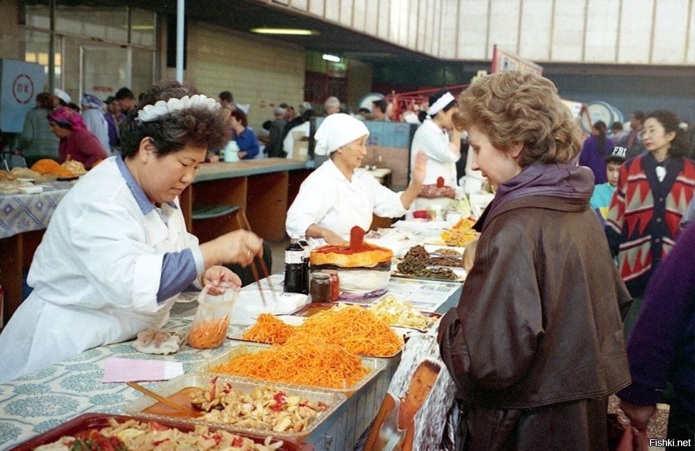 Зеленый базар , Алмата .