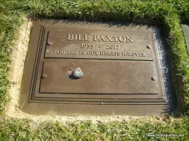 А Билла Пэкстона почему забыли? Жаль помер!