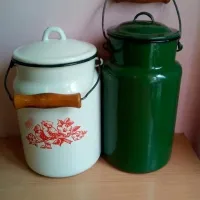 Я с таким ходила за молоком. У бабушки. Утром приезжала машина с молоком.