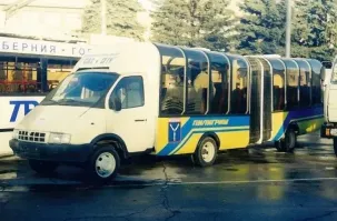 Думаю, в нашем маленьком городке такие Пилигримчики смотрелись бы очень даже симпатично и к месту.