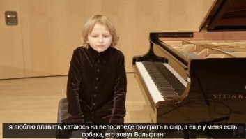 А что это за игра в сыр? Я сыр могу позволить себе по праздникам, а москвичи с ним играют
