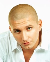 Я думаю стрижка дома должна выглядеть как-то так.