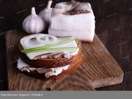 Всё какое-то зарубежное... Вот как надо: